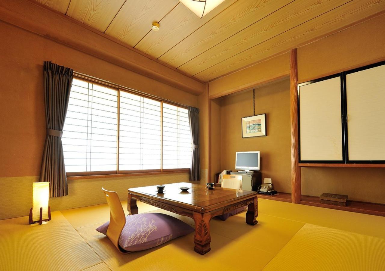 Hotel Uematsuya à Ueda Extérieur photo