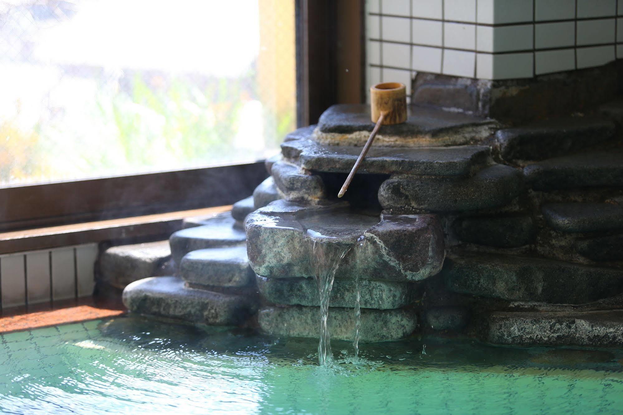 Hotel Uematsuya à Ueda Extérieur photo
